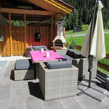 Alpen-Chalet Ehrwald Exteriör bild