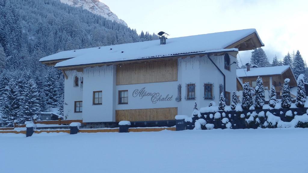 Alpen-Chalet Ehrwald Exteriör bild