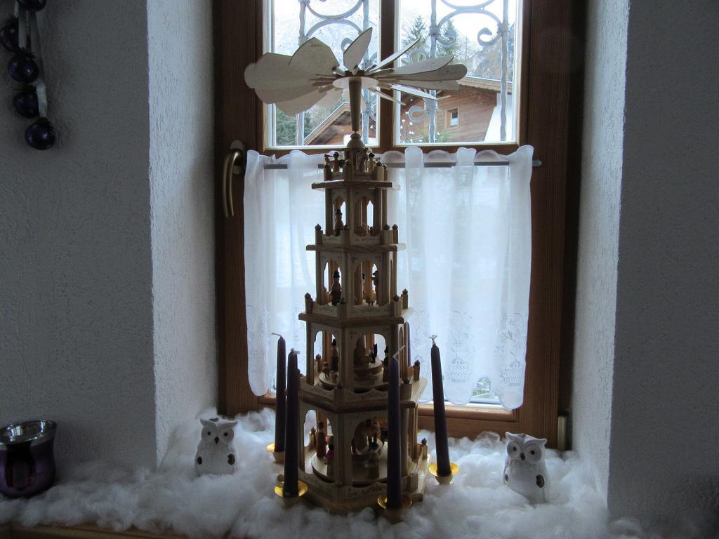 Alpen-Chalet Ehrwald Exteriör bild